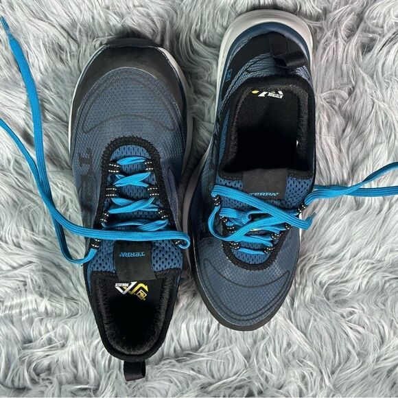 TERRA SHOES - Picture 2 of 7